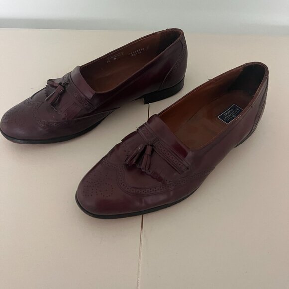 mens used shoes main image 4